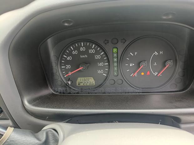 Mazda Bongo 2015 White - thumbnail 7