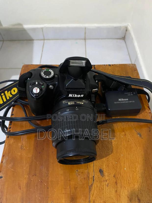 Nikon D60 DSLR Camera - thumbnail 2