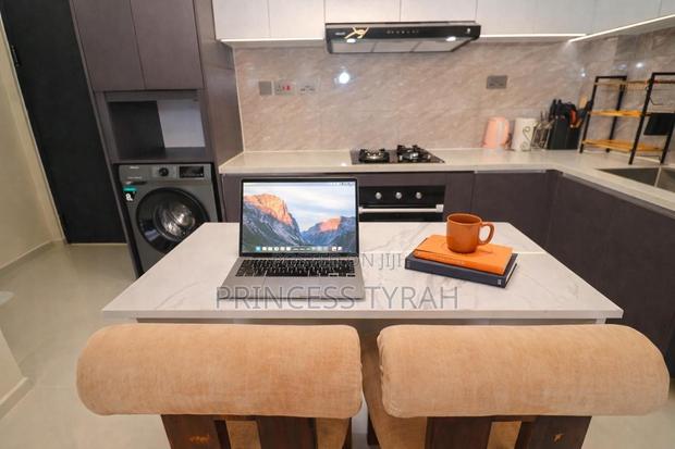 Luxurious 1br|Westlands|Fast Wifi|Gtc|Infinity Pool - thumbnail 4