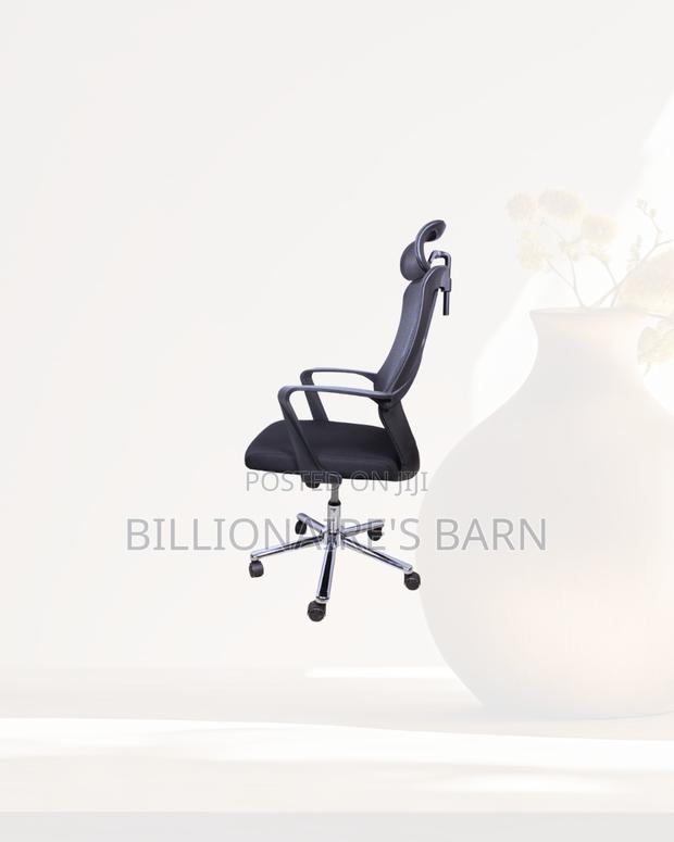 Modern High Back Mesh Chair Headrest Lumbar Support Now in Stock