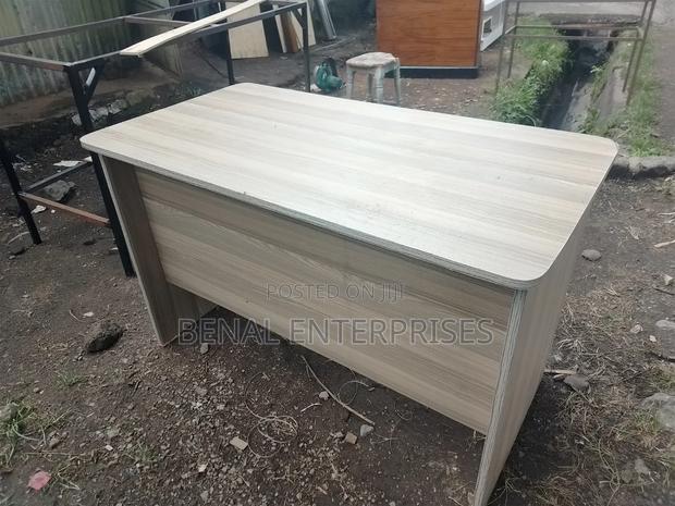 Modern Executive Desk - thumbnail 3