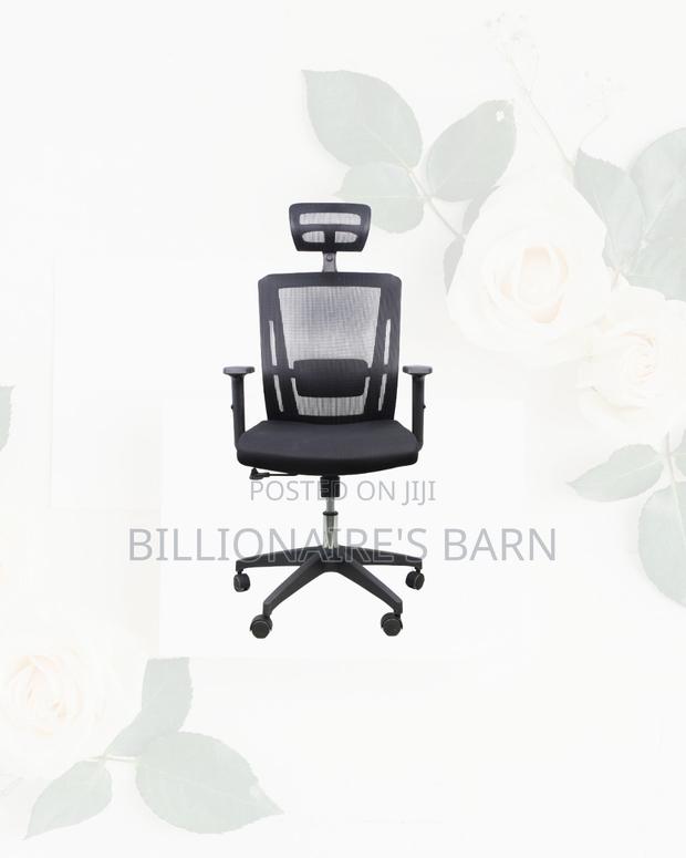 Comfortable Black Mesh Office Chair Ergonomic Headrest With Nylon Base - thumbnail 2