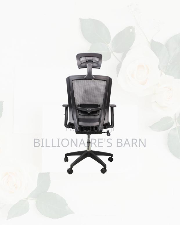 Comfortable Black Mesh Office Chair Ergonomic Headrest With Nylon Base - thumbnail 4