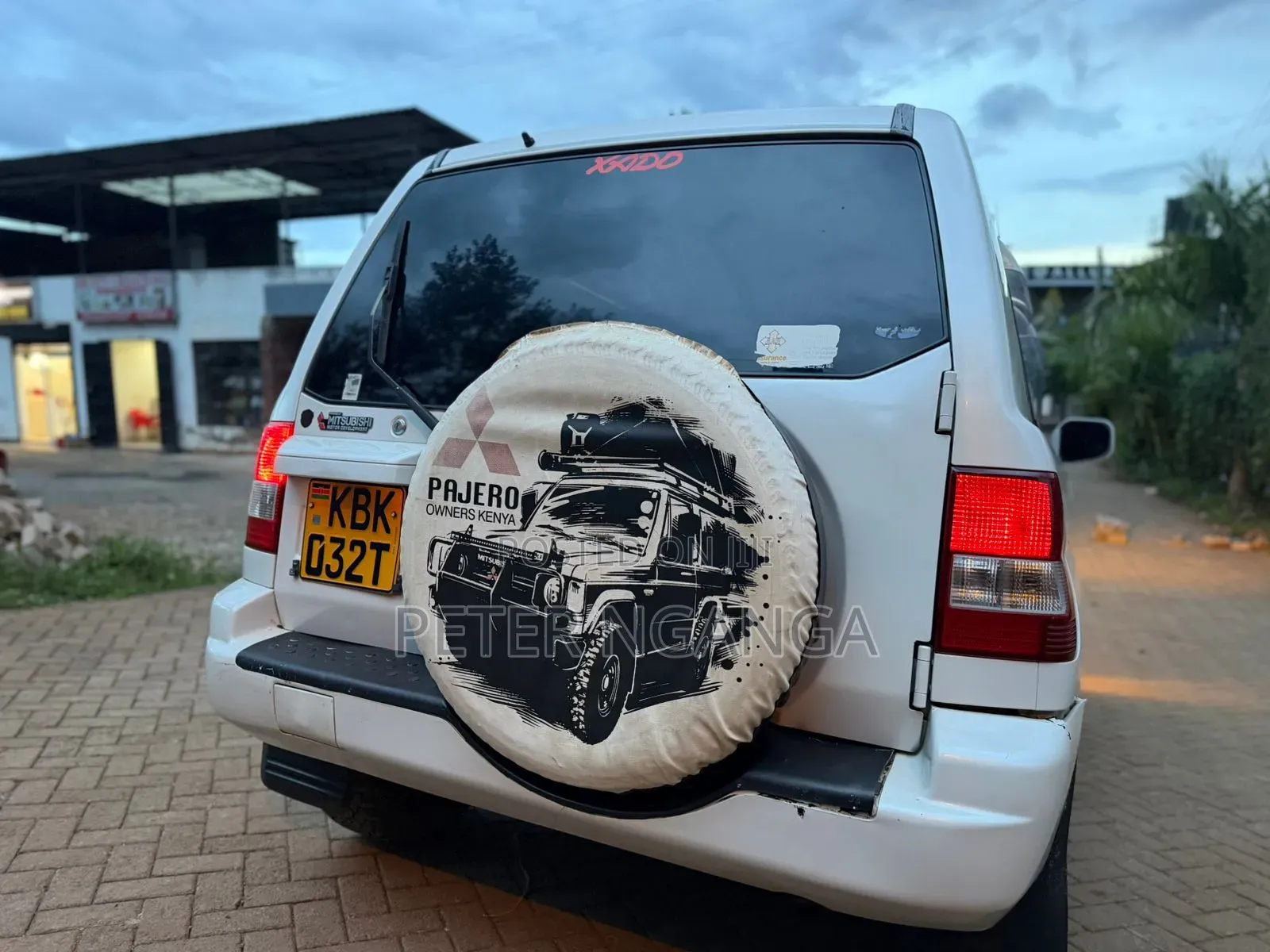 Mitsubishi Pajero IO 2003 White