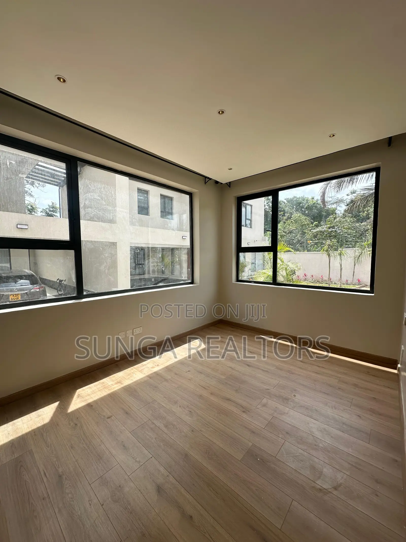 5bdrm House in Manyani, Muthangari for rent