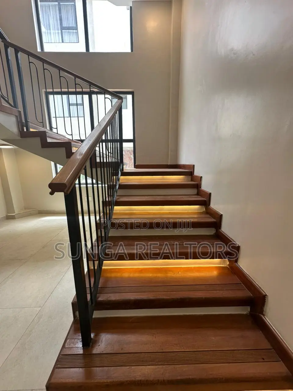 5bdrm House in Manyani, Muthangari for rent