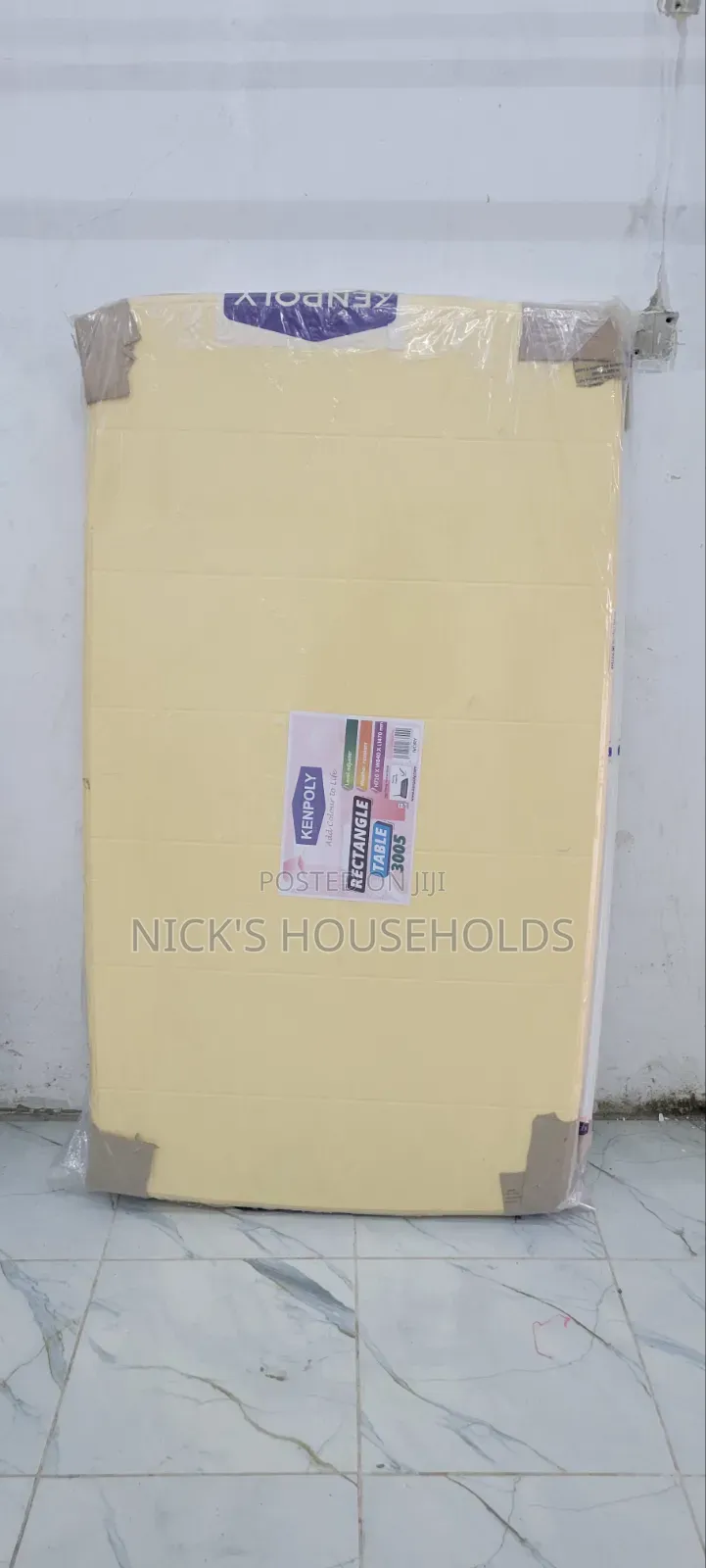 Longlasting Plastic Table/ Kenpoly Heavy Duty Rectangular Table
