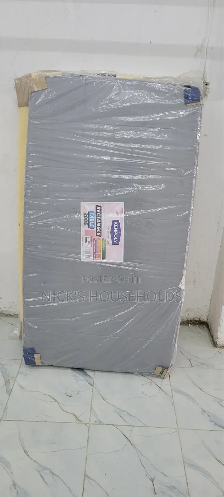 Rectangle Table or Gray Rectangular Plastic Table