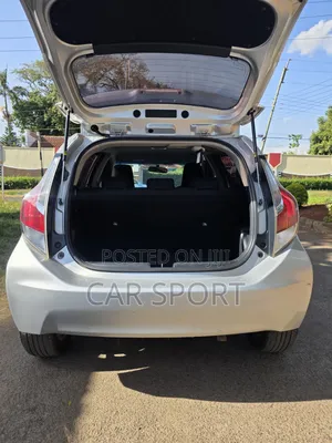 Toyota Aqua 2015 Silver