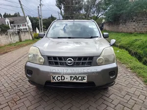 Nissan X-Trail 2.0 Automatic 2008 Gold