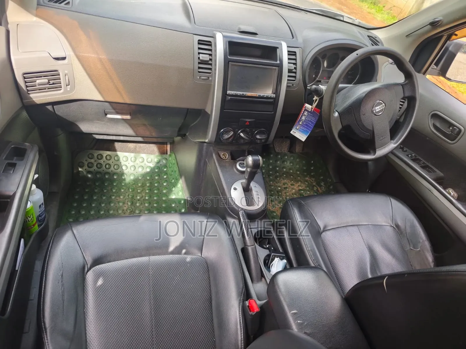 Nissan X-Trail 2.0 Automatic 2008 Gold