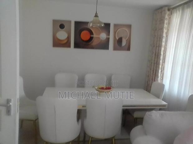 4bdrm Maisonette in Komarocks for sale - thumbnail 13