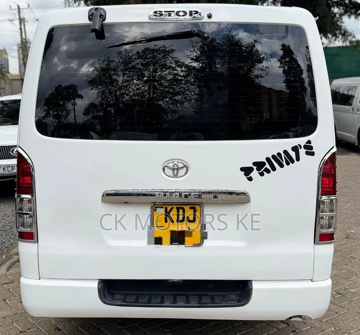 Toyota HiAce 2016 White