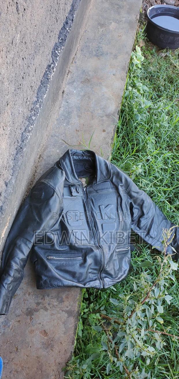 Leather Jacket ,Leather Trouser and Ultra Camera - thumbnail 3