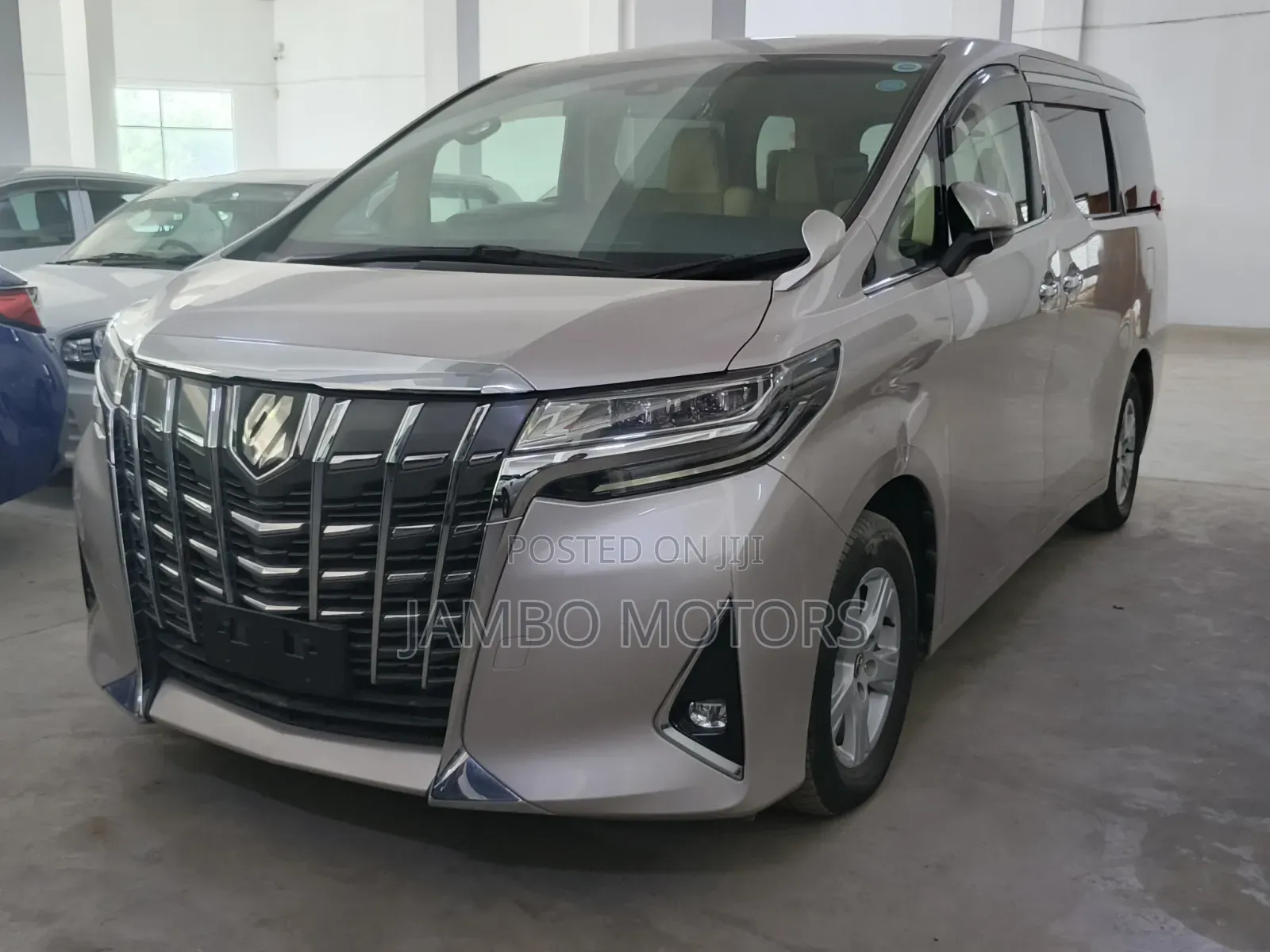 Toyota Alphard 2.5 Petrol FWD 2019 Gold