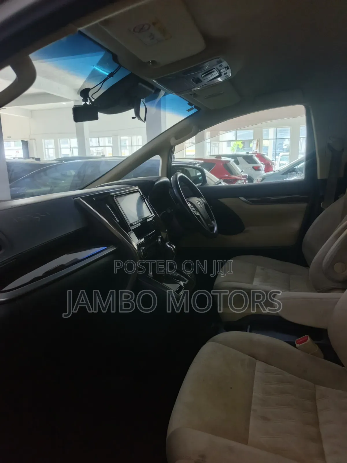 Toyota Alphard 2.5 Petrol FWD 2019 Gold