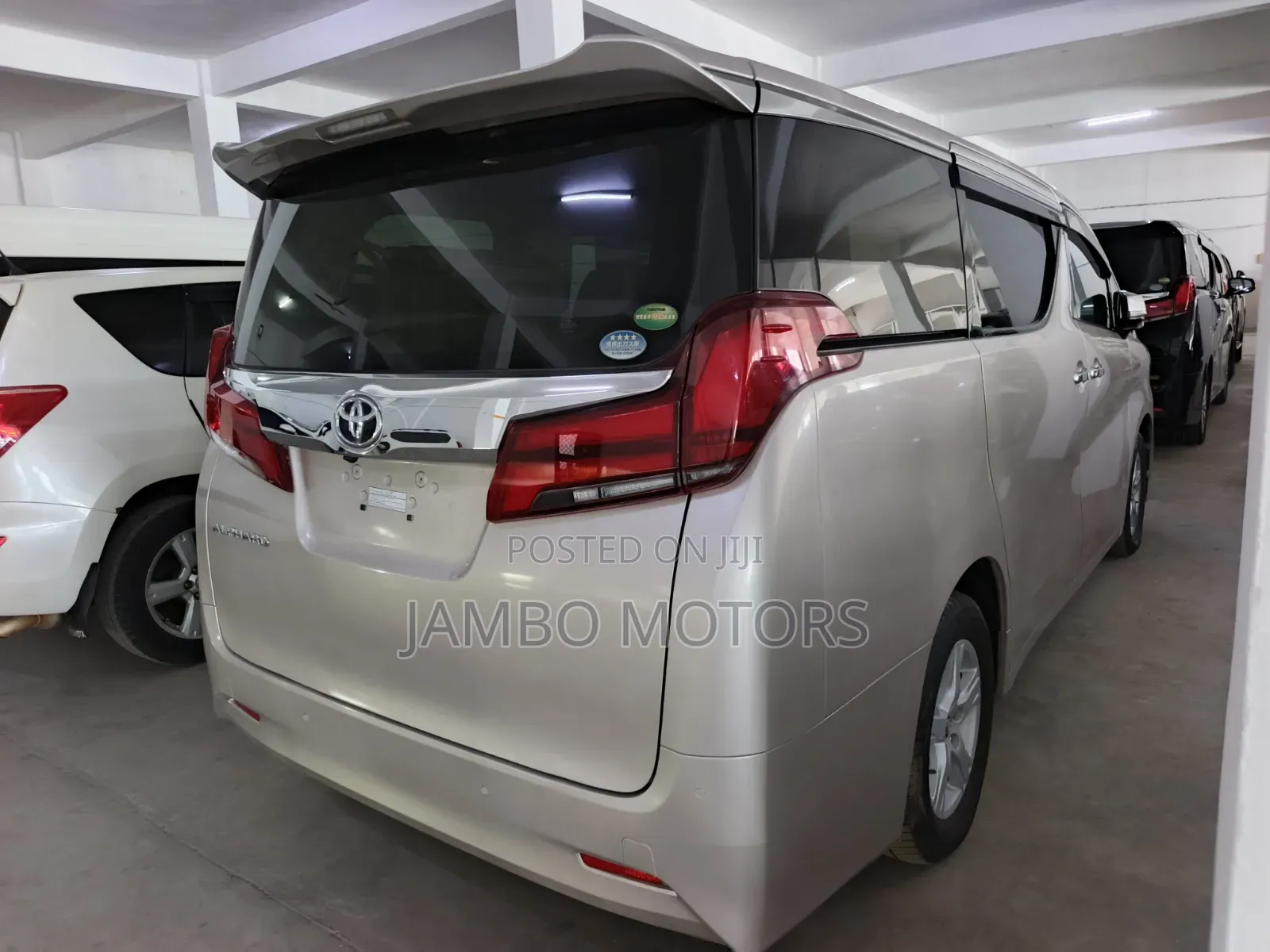 Toyota Alphard 2.5 Petrol FWD 2019 Gold