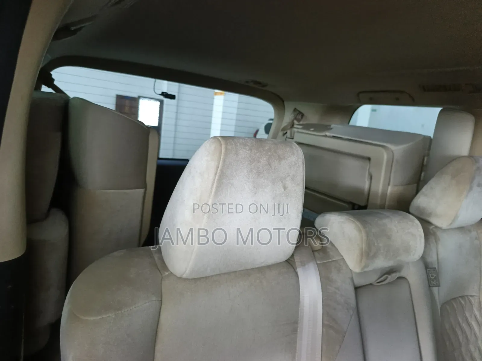 Toyota Alphard 2.5 Petrol FWD 2019 Gold