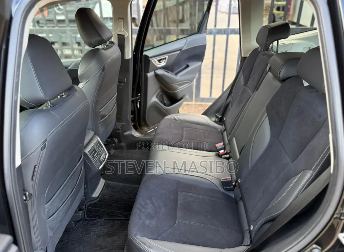 Subaru Forester 2022 Black