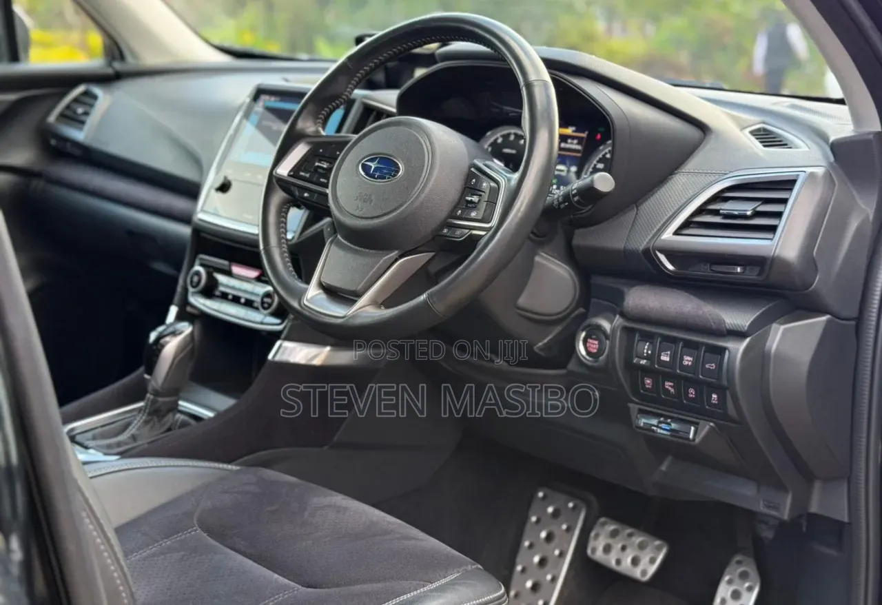 Subaru Forester 2022 Black