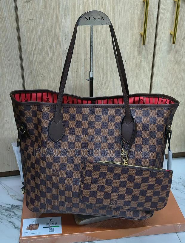 Louis Vuitton Bucket Bags - thumbnail 5