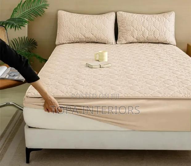 Beige Elastic Fitted Waterproof Mattress Protectors