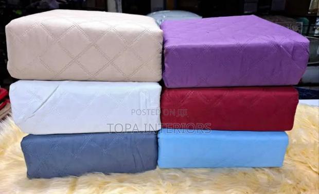 Durable Leakproof Fitted Easy to Clean Waterproof Mattress Protectors - main view