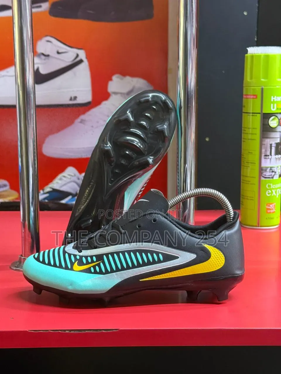 Quality Casual Designer Uniform Kids Soccer Football Shoes Size 30-40