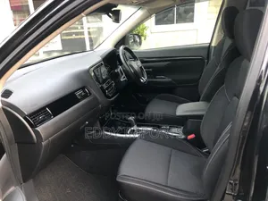Mitsubishi Outlander ES AWC 2019 Black