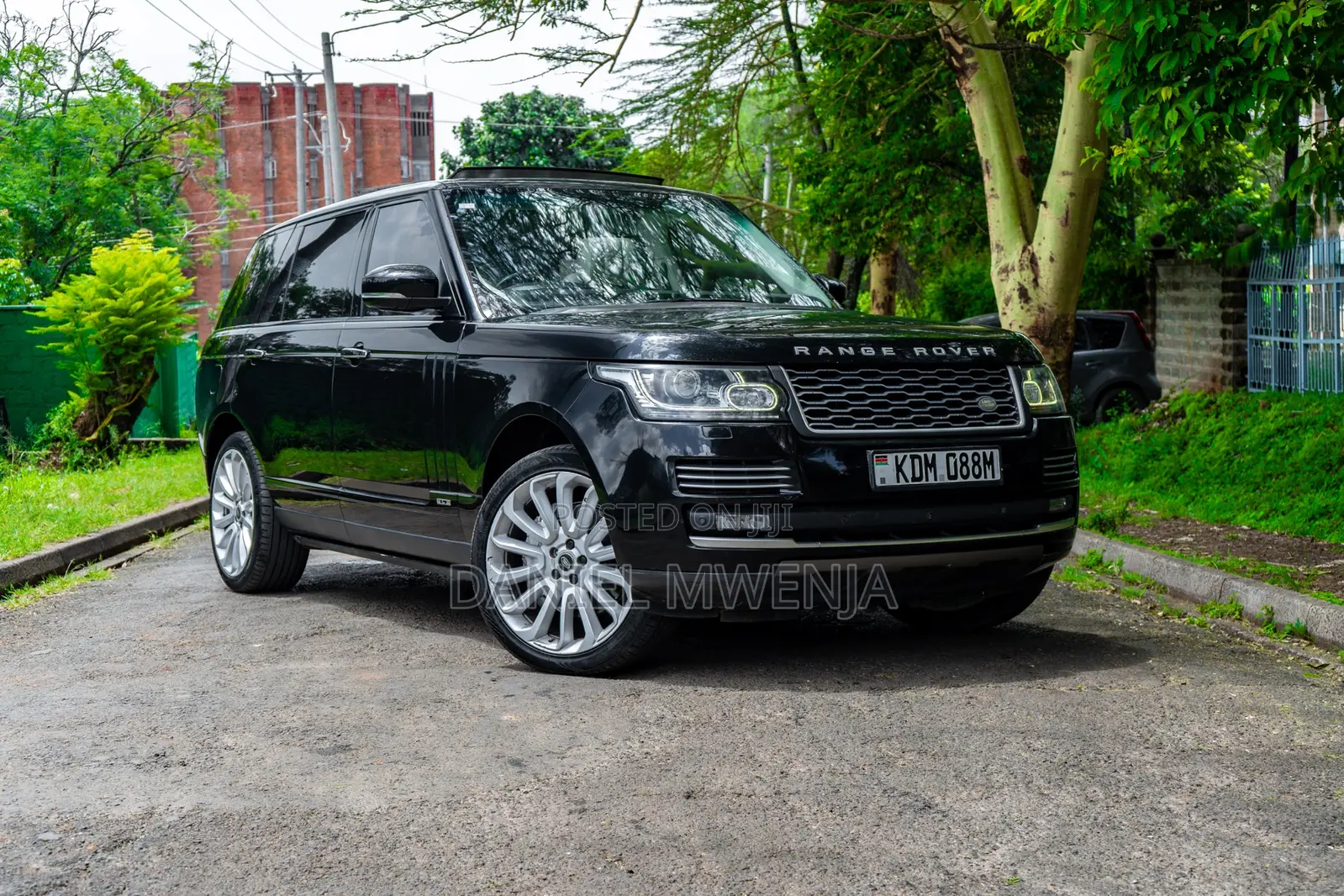 Land Rover Range Rover Vogue 2016 Black