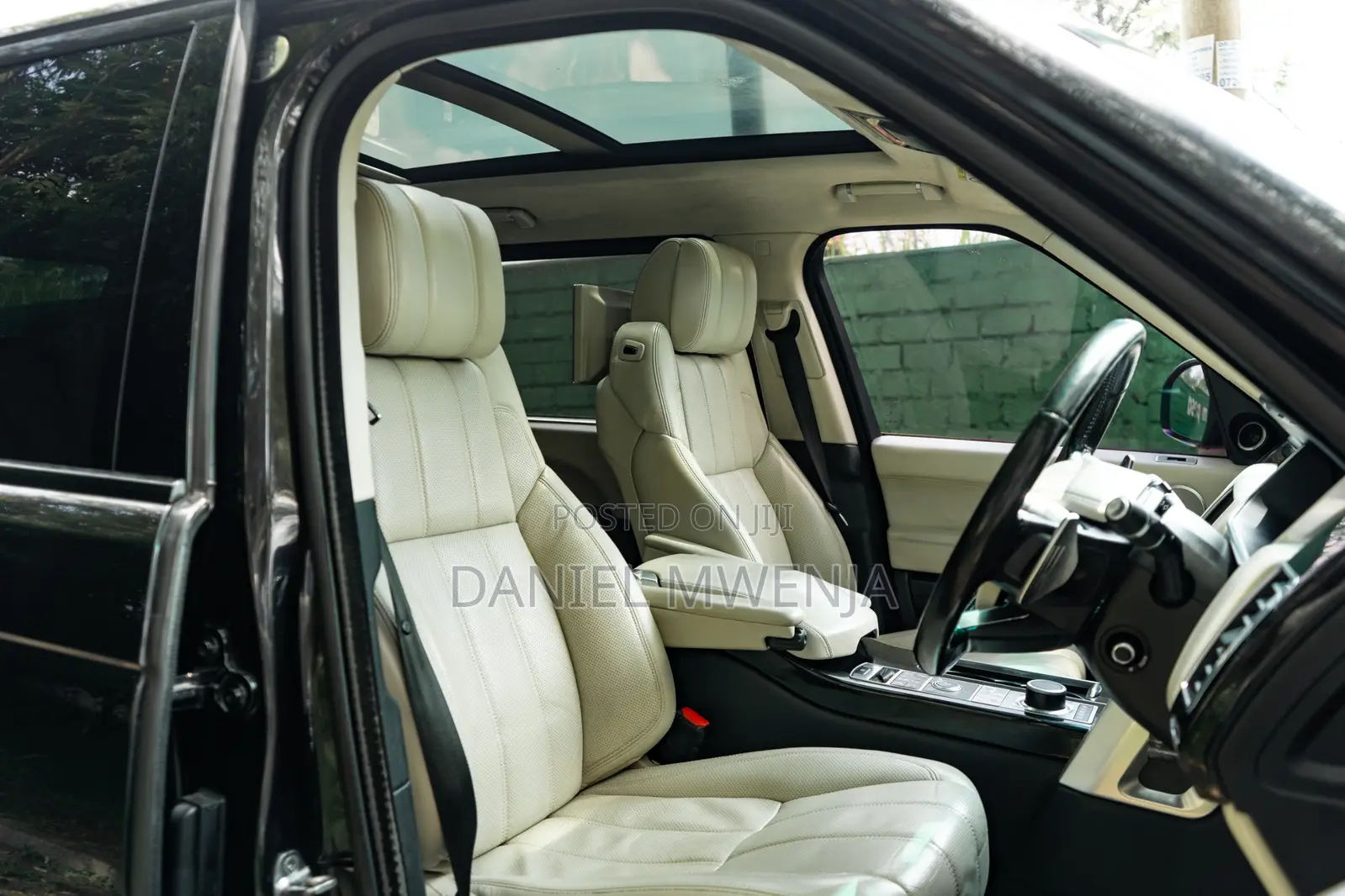 Land Rover Range Rover Vogue 2016 Black