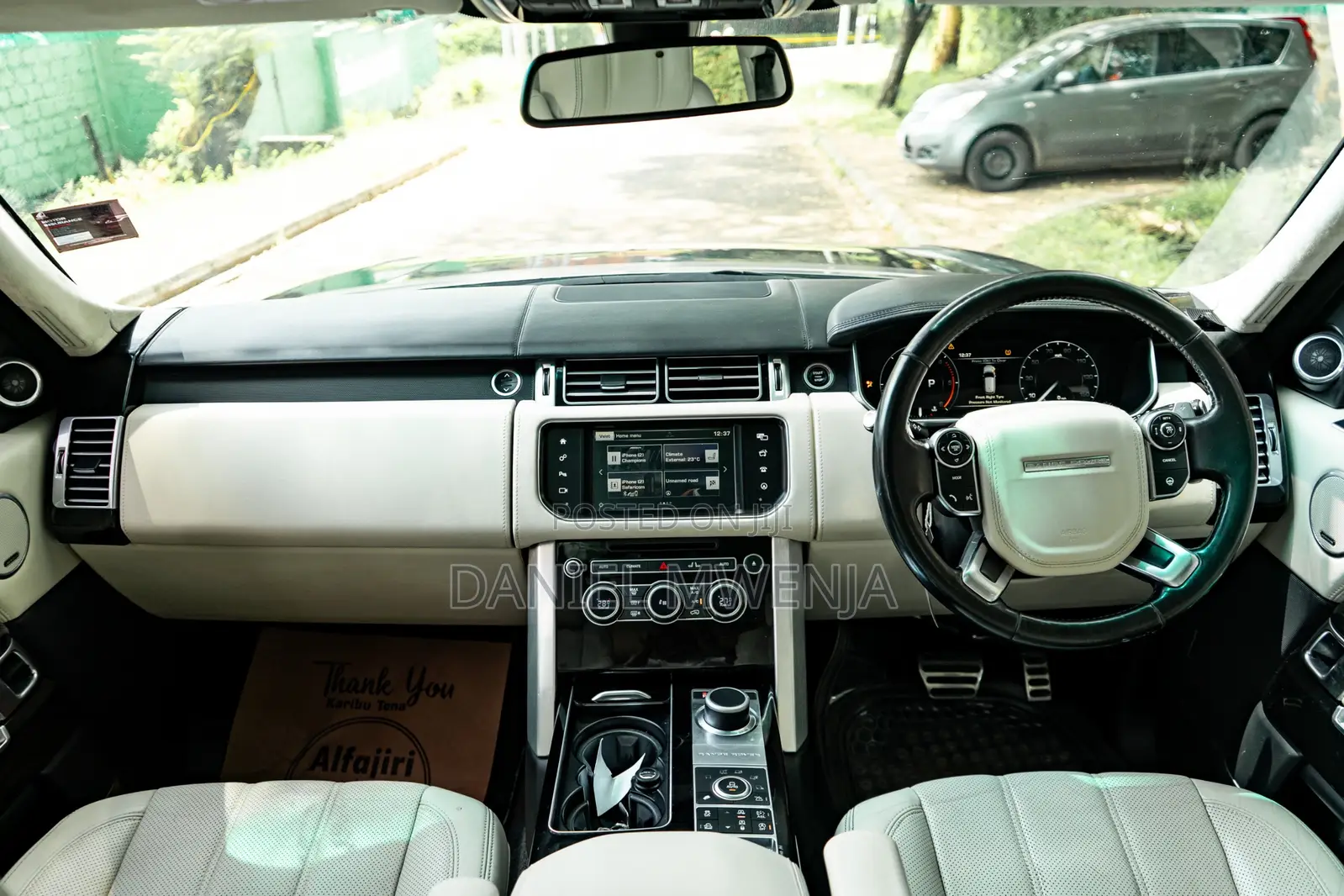 Land Rover Range Rover Vogue 2016 Black