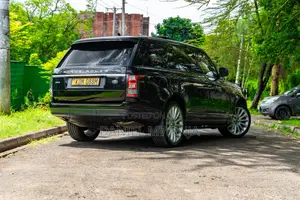 Land Rover Range Rover Vogue 2016 Black