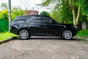 Land Rover Range Rover Vogue 2016 Black
