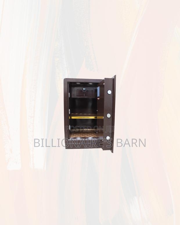 Heavy Duty Fireproof Safe Large Capacity Plus Electronic Keypad - thumbnail 2