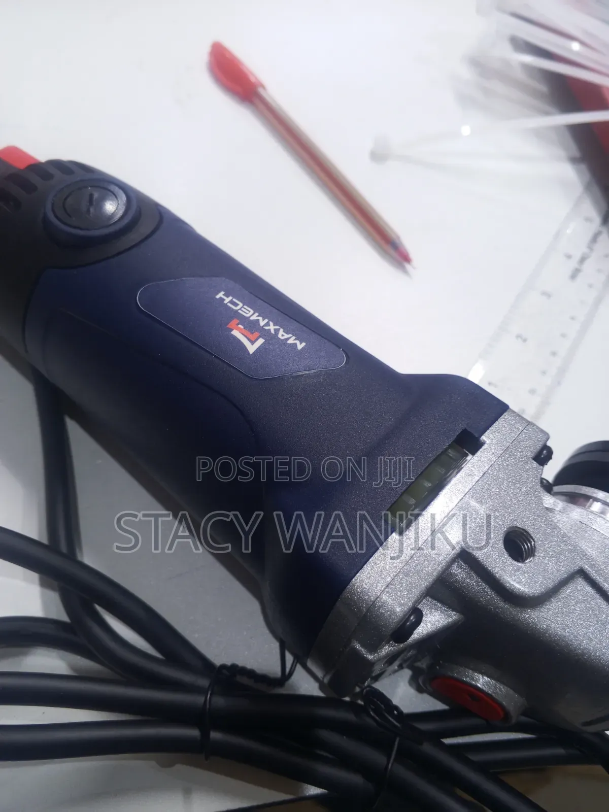 Angle Grinder/ 4" Maxmech Grinder