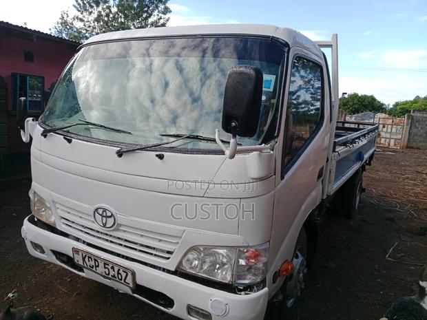 Toyota Dyna - thumbnail 2
