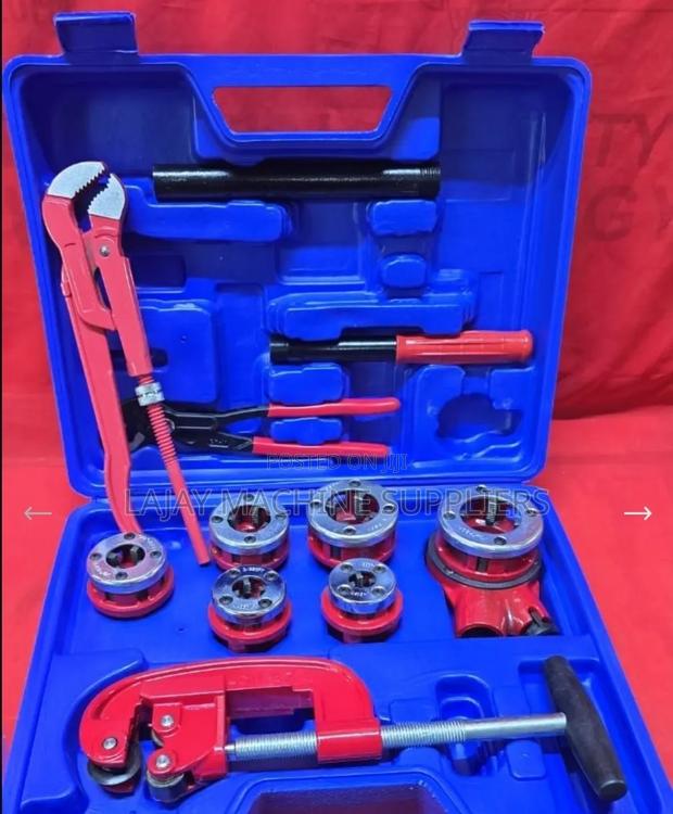 Ratcheting Pipe Threading Tool Set - main view