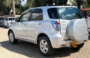Toyota Rush 1.5 AWD 2013 Silver