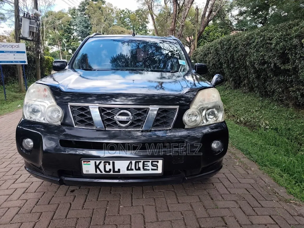 Nissan X-Trail 2.0 Petrol XE 2010 Black