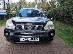 Nissan X-Trail 2.0 Petrol XE 2010 Black
