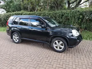 Nissan X-Trail 2.0 Petrol XE 2010 Black