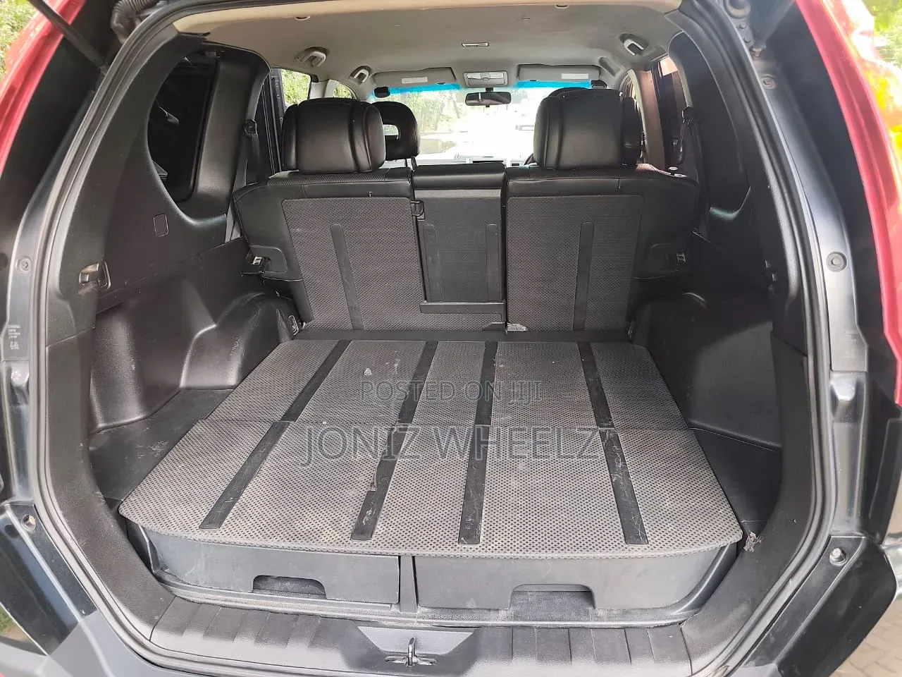 Nissan X-Trail 2.0 Petrol XE 2010 Black