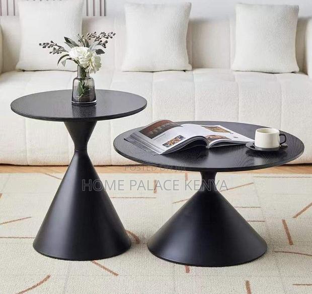Coffee Table: Luxury Wooden Round Coffee Table - thumbnail 6