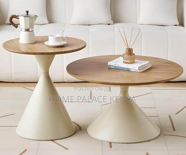 Coffee Table: Luxury Wooden Round Coffee Table - thumbnail 11