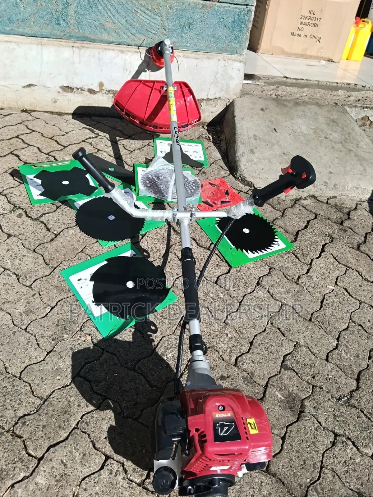 4-Stroke Brush Cutter