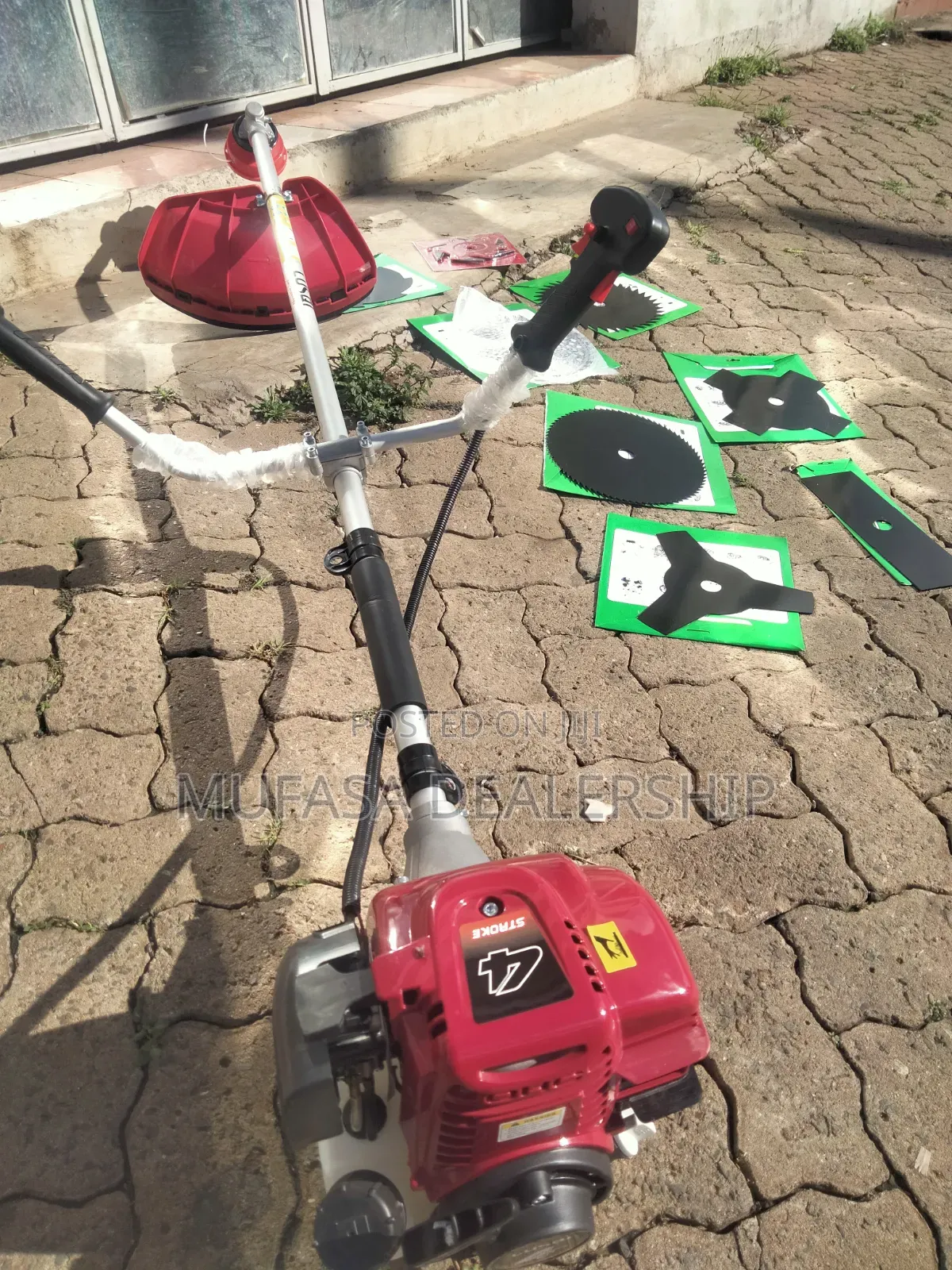 Lusqi 4stroke Brush Cutter