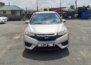 Honda Fit 2016 Silver