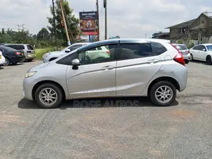 Honda Fit 2016 Silver