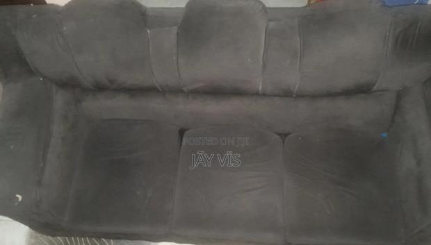I'm Selling 3 Seater Seat - thumbnail 2